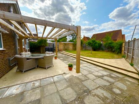 4 bedroom Detached bungalow for sale in Caroline Road, Metheringham, LN4