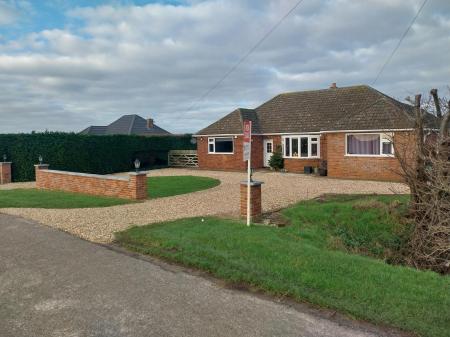 Dunston Fen Lane, Metheringham, LN4