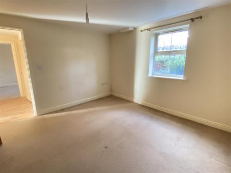 2 bedroom Flat for sale in Friars Mews, Wesleyan Court, Lincoln, LN2