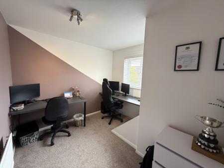 4 bedroom Detached house for sale in Hale Close, Lincoln, LN2