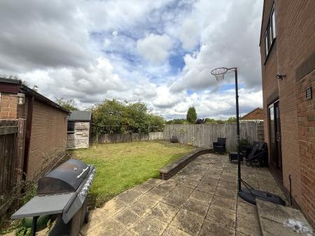 4 bedroom Detached house for sale in Hale Close, Lincoln, LN2