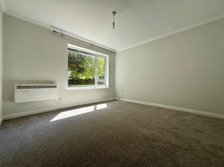 2 bedroom Flat for sale in Hawthorn Chase, Lincoln, LN2