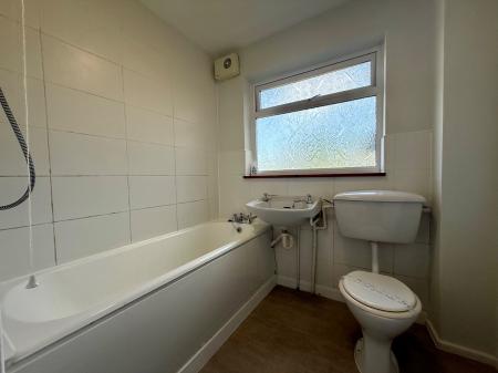 2 bedroom Flat for sale in Hawthorn Chase, Lincoln, LN2