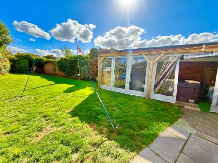 4 bedroom Detached house for sale in Hykeham Road, Lincoln, LN6