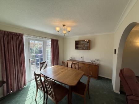 4 bedroom Detached house for sale in Lincoln Lane, Thorpe-on-the-Hill, LN6