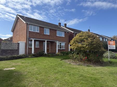 Lincoln Lane, Thorpe-on-the-Hill, LN6