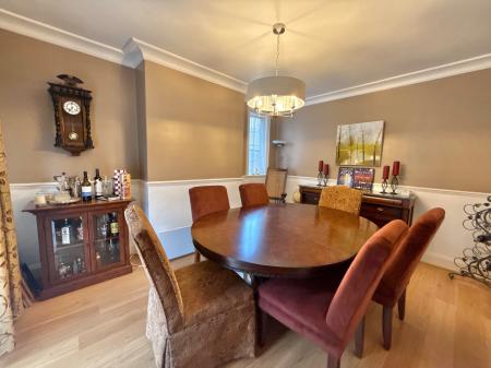 4 bedroom Semi-detached house for sale in Lincoln Road, Branston, LN4