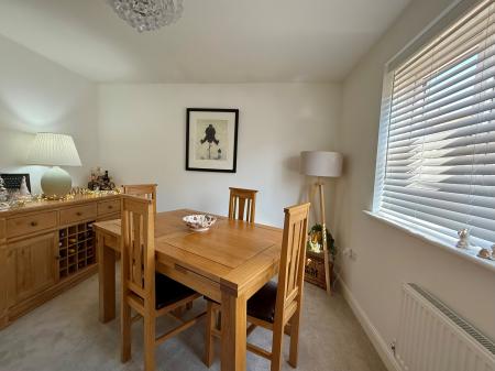 3 bedroom Detached bungalow for sale in Long Barrow Mews, Navenby, LN5