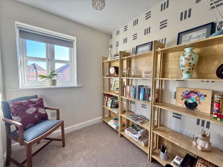 3 bedroom Semi-detached house for sale in Lucius Close, North Hykeham, LN6