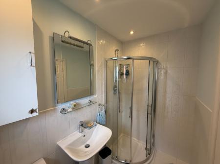 4 bedroom Detached house for sale in Maltkiln Road, Fenton, LN1