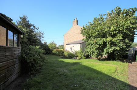 2 bedroom Semi-detached house for sale in Mill Hill, Nettleham, LN2