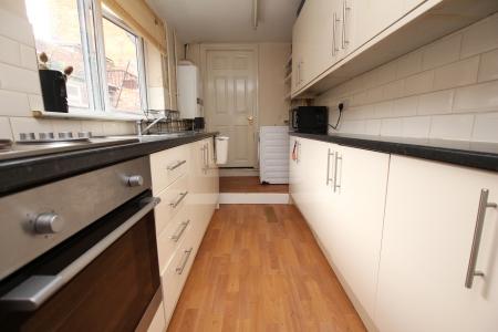 3 bedroom Terraced House for sale in Monks Road, Lincoln, LN2