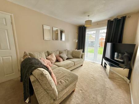 2 bedroom Bungalow for sale in Montaigne Crescent, Lincoln, LN2