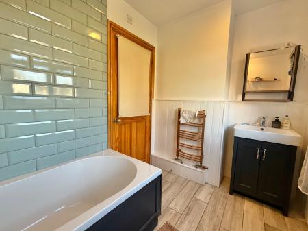 3 bedroom Detached house for sale in Nettleham Road, Lincoln, LN2