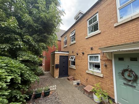 New Swan Close, Witham St Hughs, LN6