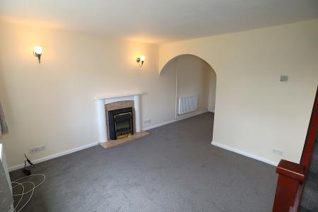 2 bedroom Semi-detached house for sale in Rivehall Avenue, Welton, LN2