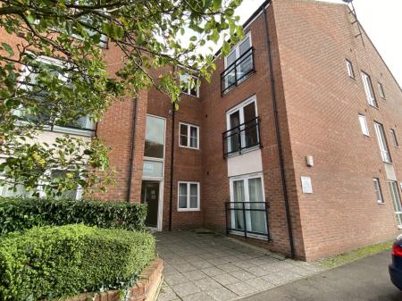 Riverside Drive, Lincoln, LN5