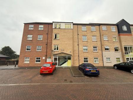 Riverside Drive, Lincoln, LN5