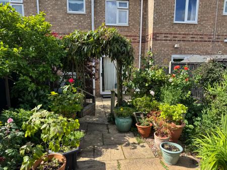 3 bedroom Terraced House for sale in Rowan Court, Heighington, LN4