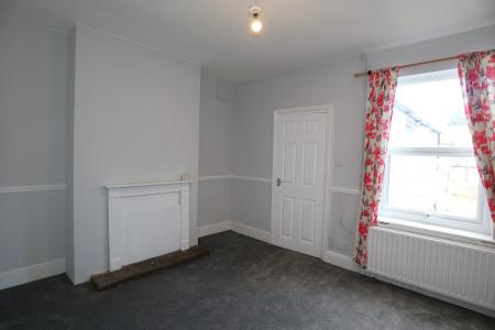 3 bedroom Terraced House for sale in Shakespeare Street, Lincoln, LN5