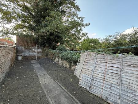 2 bedroom End of terrace house for sale in Shakespeare Street, Lincoln, LN5