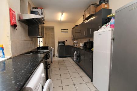 5 bedroom Terraced House for sale in St Catherines Grove, Lincoln, LN5