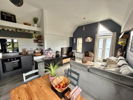 2 bedroom Apartment for sale in Stark Way, Lincoln, LN2