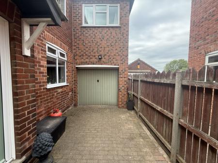 3 bedroom Detached house for sale in Station Road, Branston, LN4