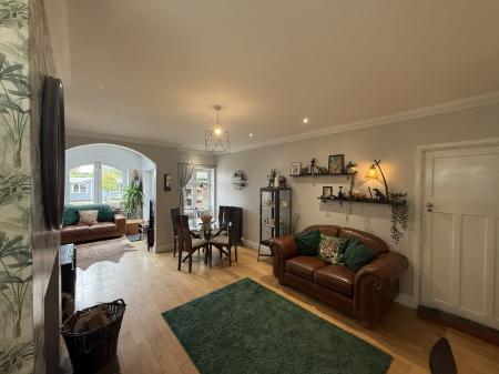 3 bedroom Detached house for sale in Station Road, Branston, LN4