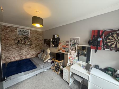 3 bedroom Detached house for sale in Station Road, Branston, LN4