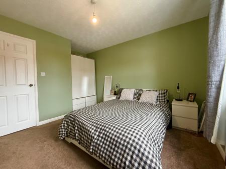 2 bedroom Semi-detached house for sale in The Beeches, Sturton by Stow, LN1