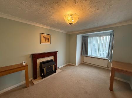 2 bedroom Semi-detached bungalow for sale in The Orchard, Washingborough, LN4