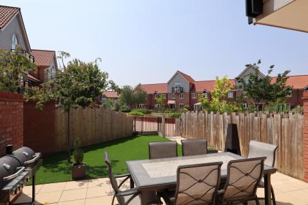 4 bedroom Town house for sale in The Quays, Burton Waters, LN1