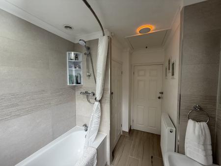 3 bedroom Bungalow for sale in Ullswater Close, North Hykeham, LN6