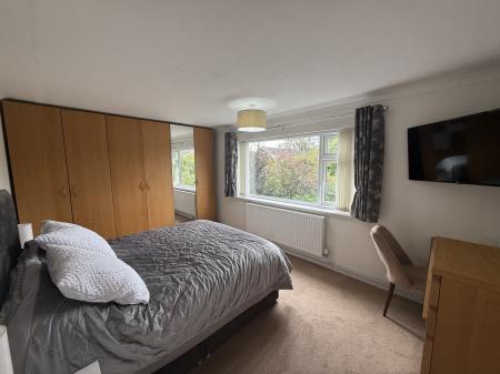 3 bedroom Bungalow for sale in Ullswater Close, North Hykeham, LN6