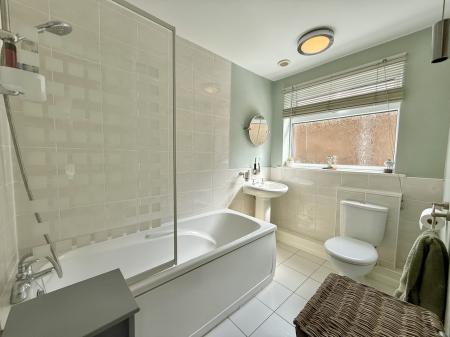 3 bedroom Semi-detached bungalow for sale in Upper Close, Sturton by Stow, LN1