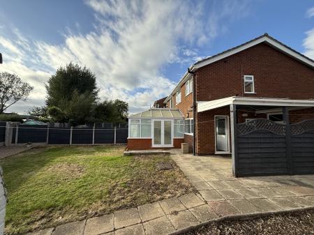 3 bedroom Semi-detached house for sale in Valley Road, Lincoln, LN5