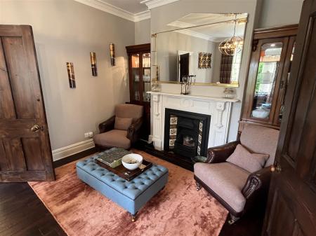 4 bedroom End of terrace house for sale in Ventnor Terrace, Lincoln, LN2