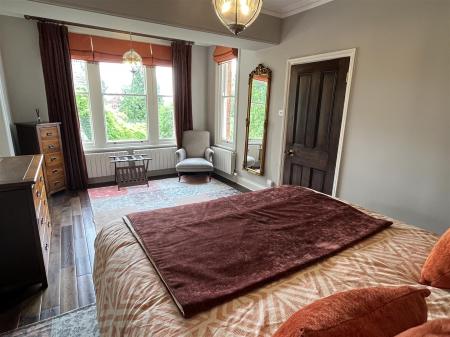 4 bedroom End of terrace house for sale in Ventnor Terrace, Lincoln, LN2