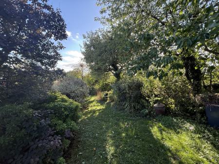 3 bedroom Semi-detached house for sale in Washingborough Road, Heighington, LN4