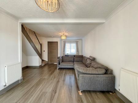 3 bedroom Semi-detached house for sale in Wells Drive, Bracebridge Heath, LN4