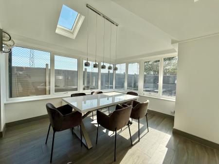 3 bedroom Semi-detached house for sale in Wells Drive, Bracebridge Heath, LN4