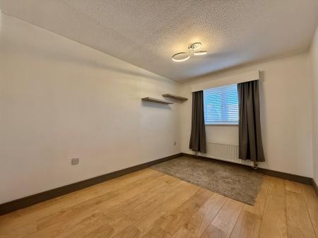 3 bedroom Semi-detached house for sale in Wells Drive, Bracebridge Heath, LN4