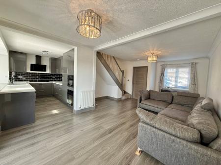 3 bedroom Semi-detached house for sale in Wells Drive, Bracebridge Heath, LN4