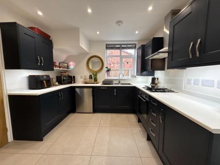 3 bedroom Semi-detached house for sale in Western Crescent, Lincoln, LN6