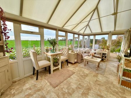 3 bedroom Detached bungalow for sale in Westfield Approach, North Greetwell, Lincoln, LN2