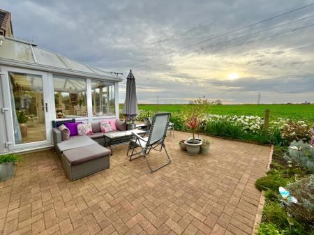 3 bedroom Detached bungalow for sale in Westfield Approach, North Greetwell, Lincoln, LN2