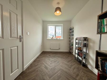 3 bedroom Semi-detached house for sale in Wheatsheaf Drive, Wragby, LN8