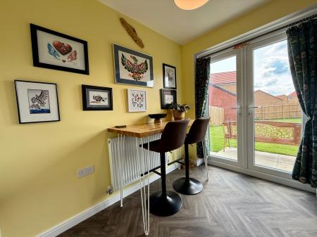 3 bedroom Semi-detached house for sale in Wheatsheaf Drive, Wragby, LN8