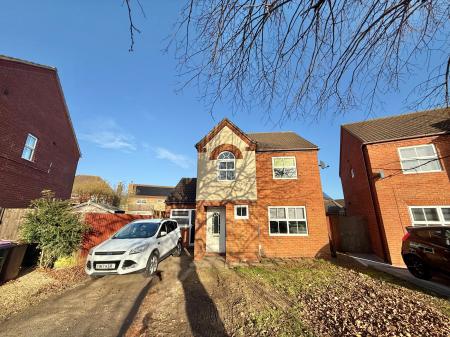 Gloucester Close, Lincoln, LN4
